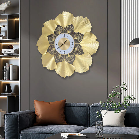 Luxury 3D Ginkgo Leaf Wall Clock